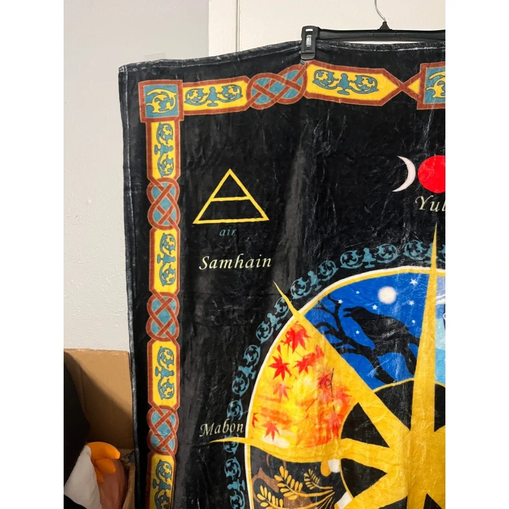 Wiccan Wheel of the Year Fleece Throw Blanket Pagan Sabbats Celtic Knot 50x60